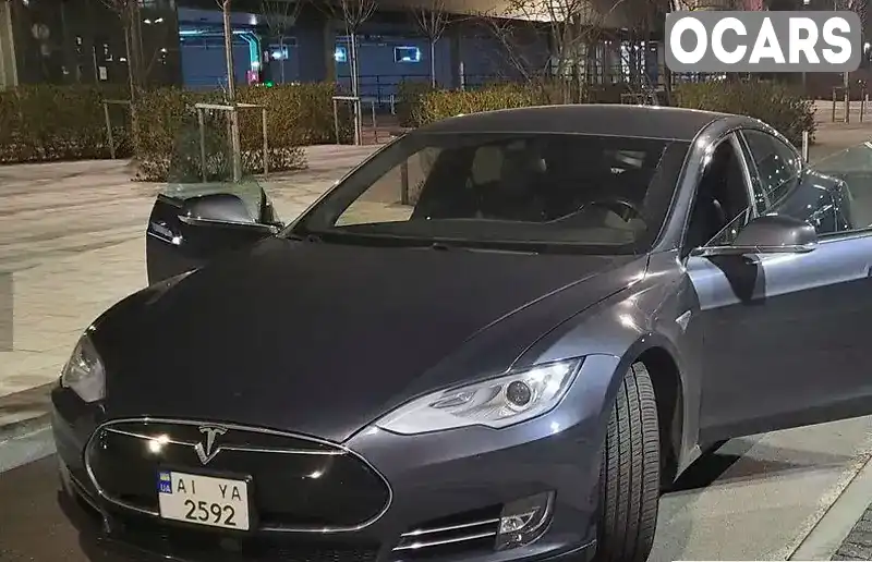 Ліфтбек Tesla Model S 2015 null_content л. Автомат обл. Київська, Біла Церква - Фото 1/8