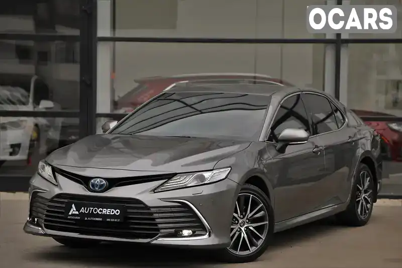 Седан Toyota Camry 2021 2.49 л. Типтронік обл. Одеська, Одеса - Фото 1/21