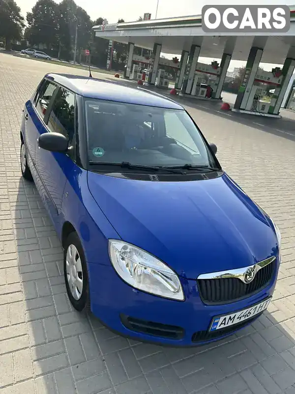 Хэтчбек Skoda Fabia 2009 1.2 л. Ручная / Механика обл. Житомирская, Житомир - Фото 1/14