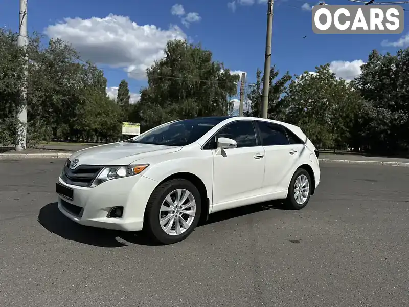 Позашляховик / Кросовер Toyota Venza 2013 2.7 л. Автомат обл. Харківська, Харків - Фото 1/21