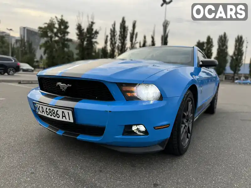 Купе Ford Mustang 2011 3.72 л. Автомат обл. Київська, Київ - Фото 1/21