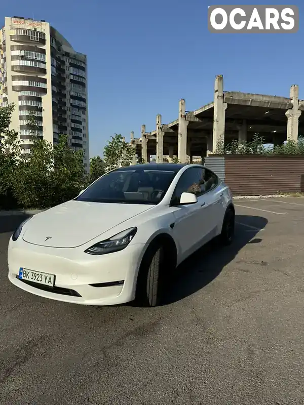 Позашляховик / Кросовер Tesla Model Y 2022 null_content л. Автомат обл. Рівненська, Рівне - Фото 1/14