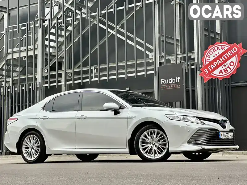 Седан Toyota Camry 2020 2.5 л. Варіатор обл. Київська, Київ - Фото 1/21