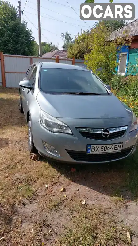 Універсал Opel Astra 2012 1.7 л. Ручна / Механіка обл. Хмельницька, Старокостянтинів - Фото 1/21