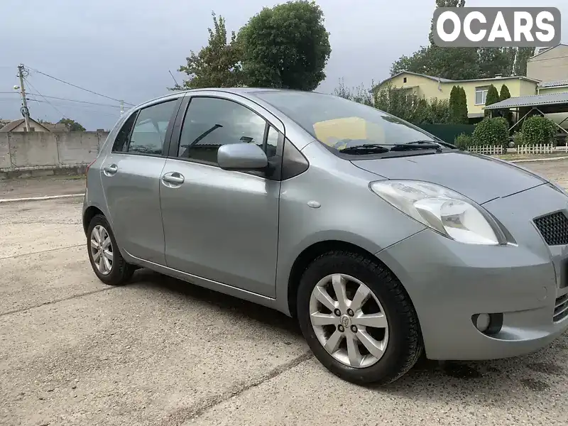 Хетчбек Toyota Yaris 2007 1.3 л. Робот обл. Миколаївська, Миколаїв - Фото 1/9