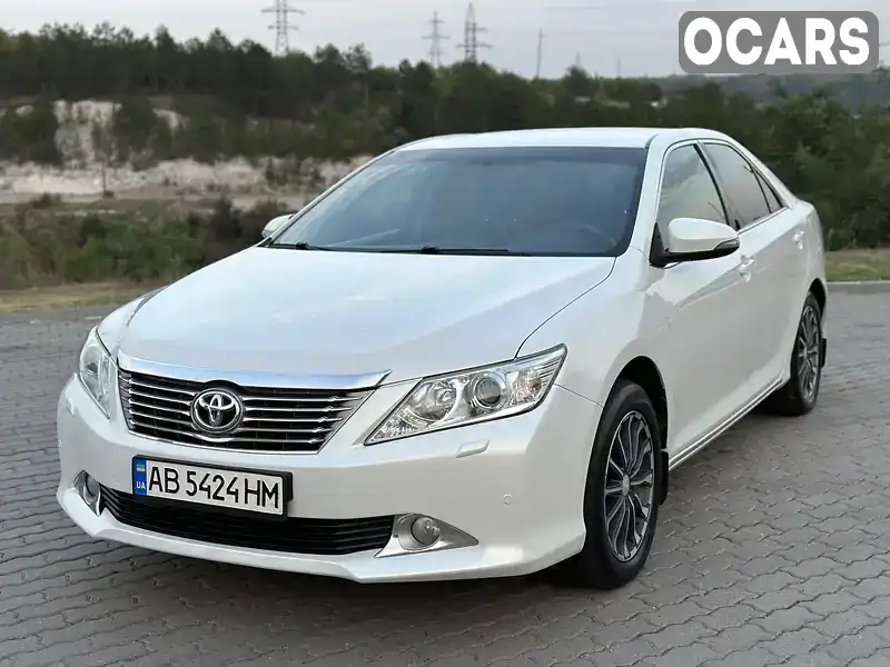 Седан Toyota Camry 2012 2.49 л. Автомат обл. Винницкая, Могилев-Подольский - Фото 1/21