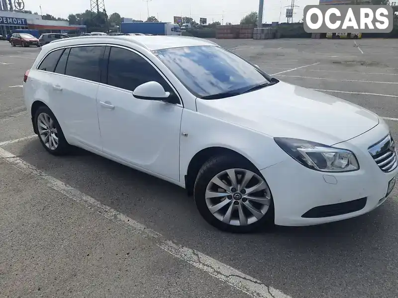 Універсал Opel Insignia 2013 1.96 л. Автомат обл. Закарпатська, Ужгород - Фото 1/15