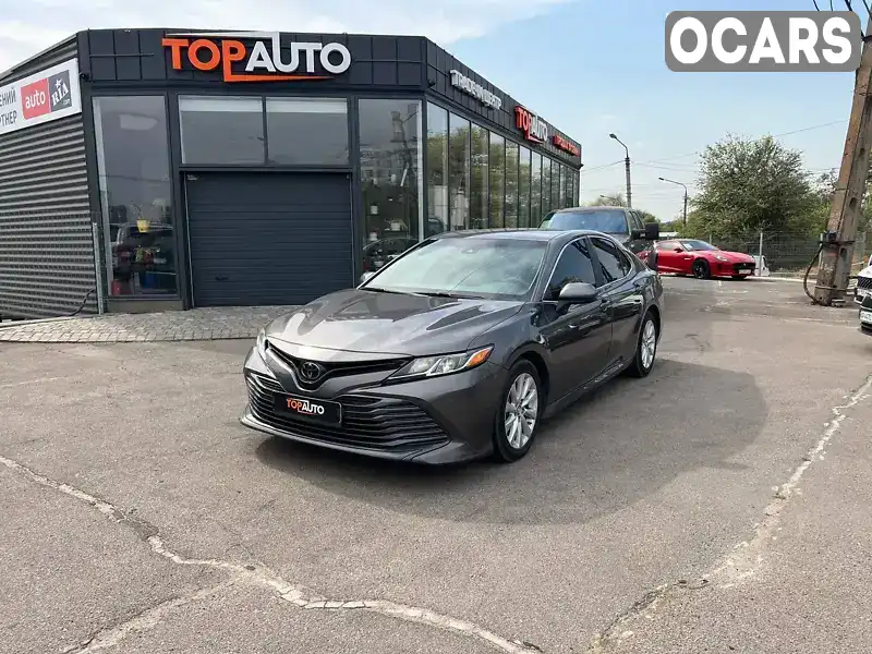 Седан Toyota Camry 2018 2.49 л. Автомат обл. Запорожская, Запорожье - Фото 1/21