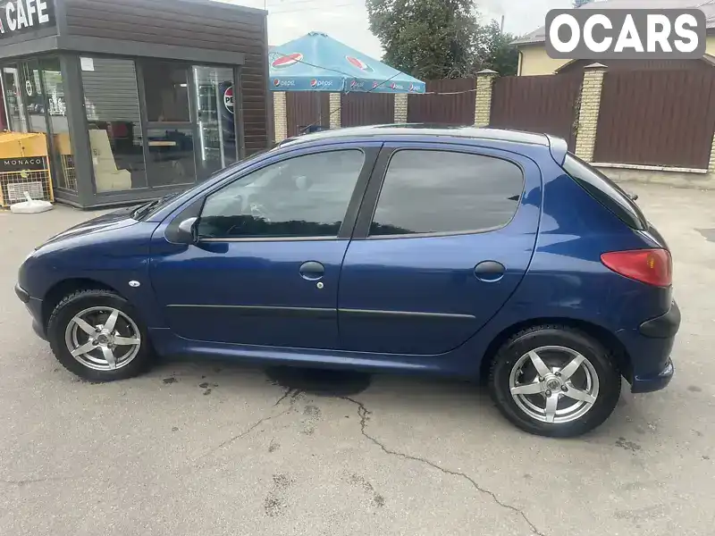 Хэтчбек Peugeot 206 2007 1.36 л. Ручная / Механика обл. Черкасская, Христиновка - Фото 1/10