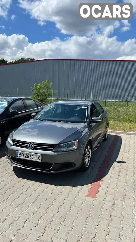 Седан Volkswagen Jetta 2012 2.48 л. обл. Тернопільська, Підволочиськ - Фото 1/15