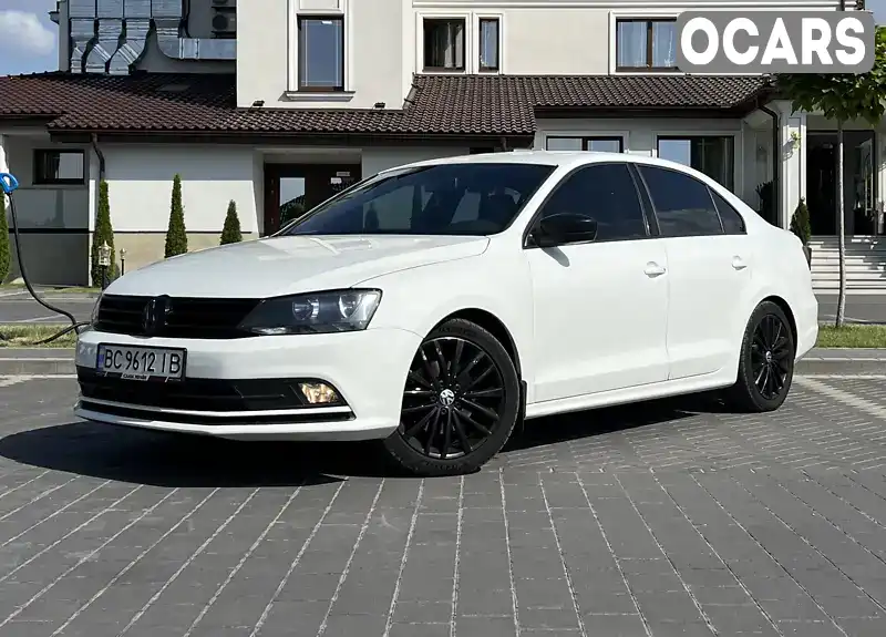 Седан Volkswagen Jetta 2015 1.8 л. Автомат обл. Львівська, Львів - Фото 1/21