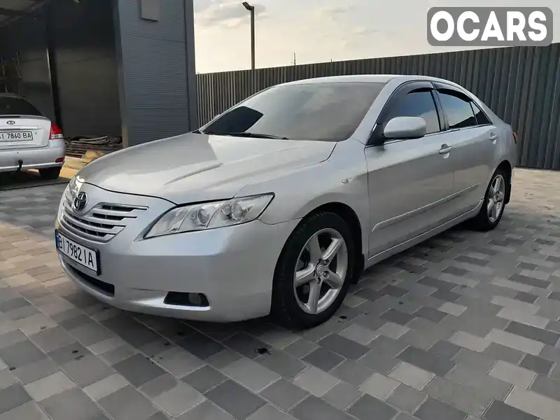 Седан Toyota Camry 2008 2.4 л. Автомат обл. Полтавская, Полтава - Фото 1/21