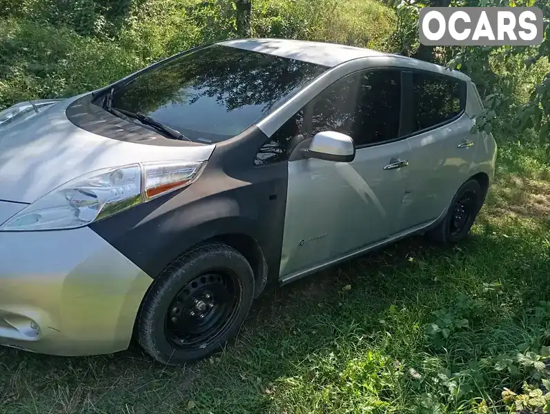 Хетчбек Nissan Leaf 2014 null_content л. Автомат обл. Чернівецька, Чернівці - Фото 1/7