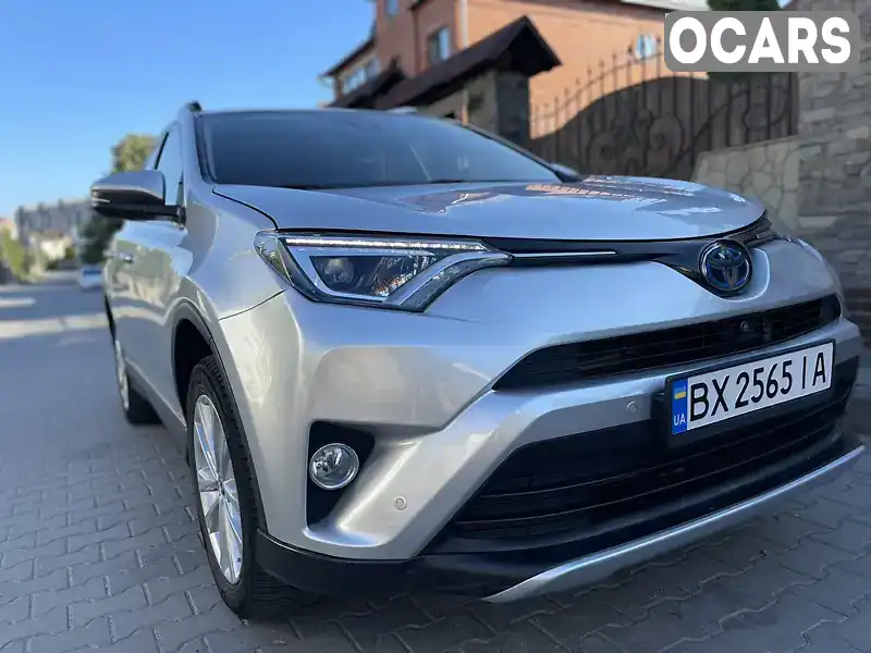 Внедорожник / Кроссовер Toyota RAV4 2016 2.49 л. Автомат обл. Хмельницкая, Хмельницкий - Фото 1/21