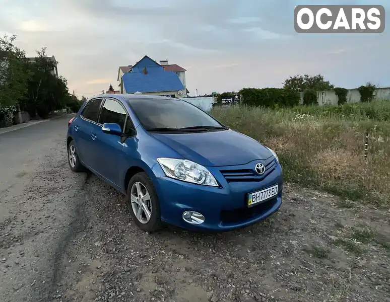 Хэтчбек Toyota Auris 2011 1.6 л. Автомат обл. Одесская, Черноморск (Ильичевск) - Фото 1/18