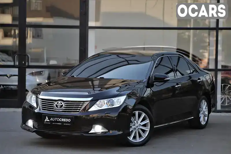 Седан Toyota Camry 2012 2.5 л. Автомат обл. Київська, Київ - Фото 1/21