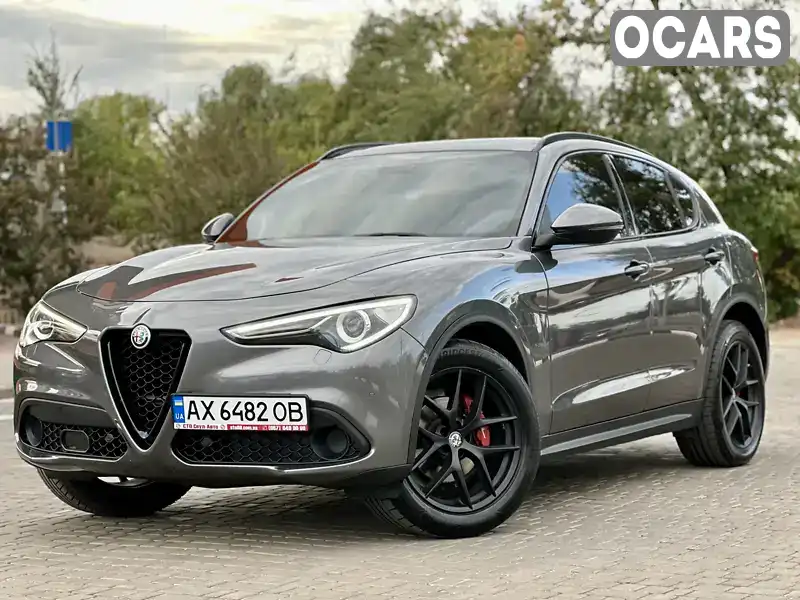 Позашляховик / Кросовер Alfa Romeo Stelvio 2017 2 л. Автомат обл. Дніпропетровська, Кривий Ріг - Фото 1/21