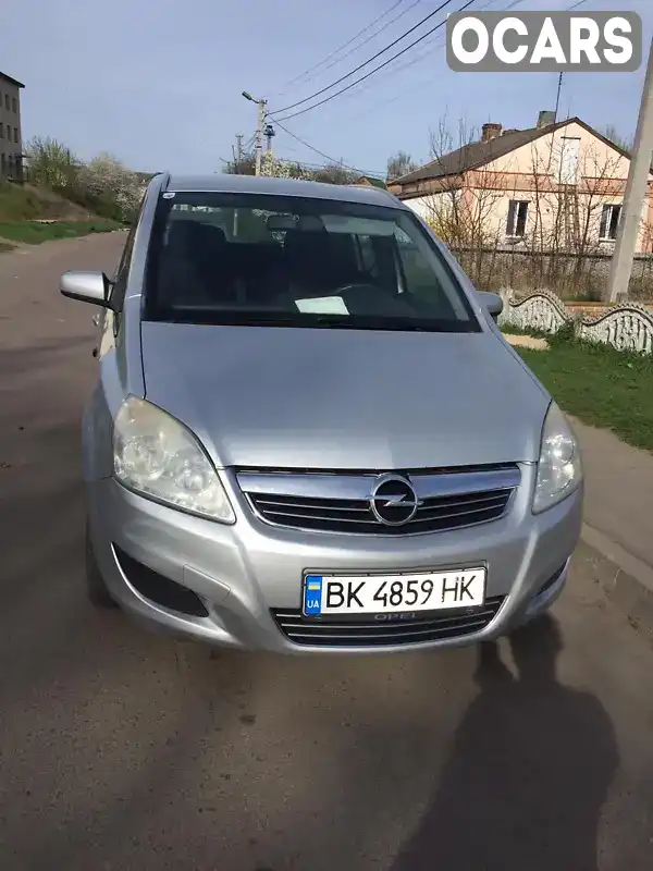 Минивэн Opel Zafira 2008 1.6 л. Ручная / Механика обл. Ровенская, Здолбунов - Фото 1/4