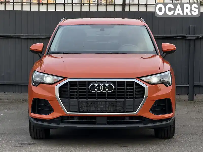 Позашляховик / Кросовер Audi Q3 2020 1.4 л. Автомат обл. Київська, Київ - Фото 1/19