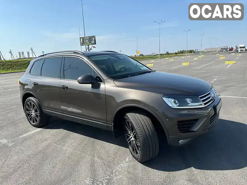 Позашляховик / Кросовер Volkswagen Touareg 2015 3 л. Автомат обл. Львівська, Львів - Фото 1/21