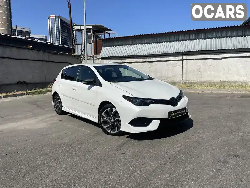 Хэтчбек Toyota Auris 2015 1.8 л. Автомат обл. Киевская, Киев - Фото 1/21