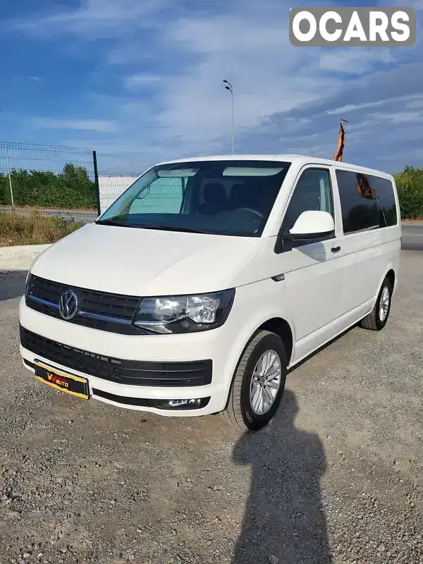 Минивэн Volkswagen Transporter 2019 2 л. Ручная / Механика обл. Винницкая, Козятин - Фото 1/18