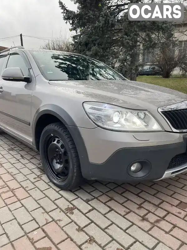 Универсал Skoda Octavia Scout 2010 1.97 л. Ручная / Механика обл. Закарпатская, Иршава - Фото 1/21