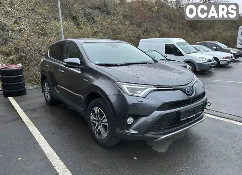 Позашляховик / Кросовер Toyota RAV4 2018 2 л. Автомат обл. Львівська, Львів - Фото 1/3