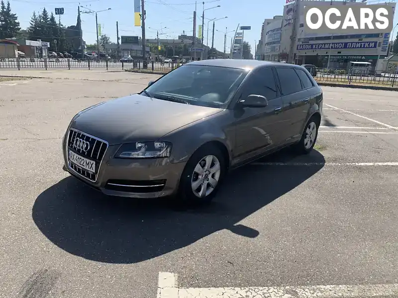 Хэтчбек Audi A3 2012 1.6 л. Ручная / Механика обл. Харьковская, Харьков - Фото 1/21