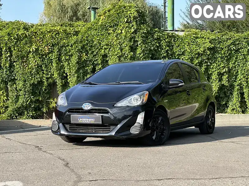 Хетчбек Toyota Prius C 2016 1.5 л. Автомат обл. Дніпропетровська, Дніпро (Дніпропетровськ) - Фото 1/21