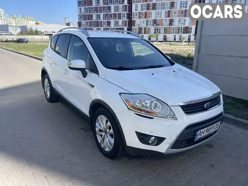 Позашляховик / Кросовер Ford Kuga 2011 2.52 л. Автомат обл. Київська, Київ - Фото 1/12