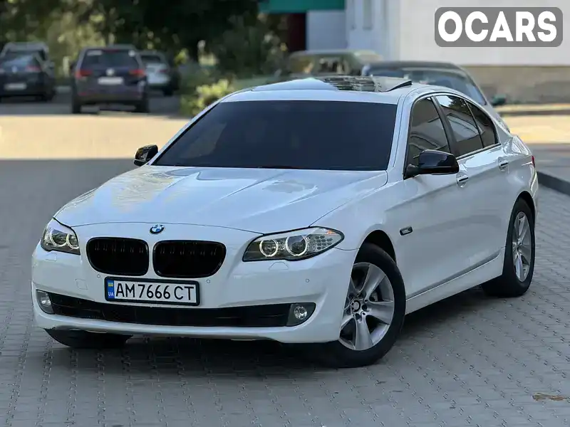 Седан BMW 5 Series 2013 3 л. Автомат обл. Ровенская, Ровно - Фото 1/21