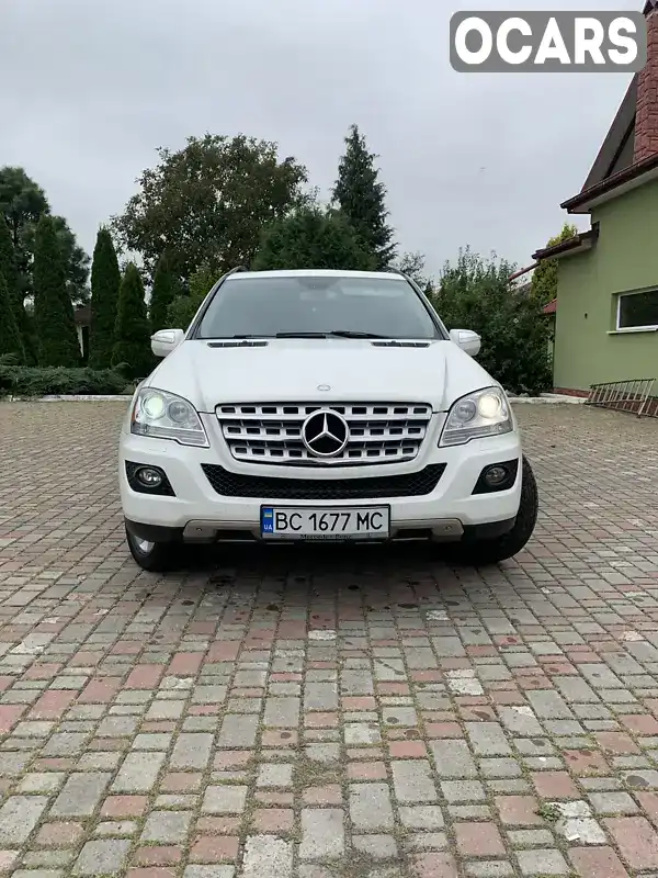 Позашляховик / Кросовер Mercedes-Benz M-Class 2010 2.99 л. Автомат обл. Львівська, Мостиська - Фото 1/10