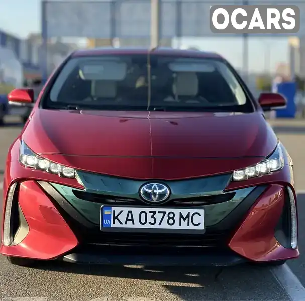 Хэтчбек Toyota Prius 2017 1.8 л. Автомат обл. Киевская, Киев - Фото 1/10