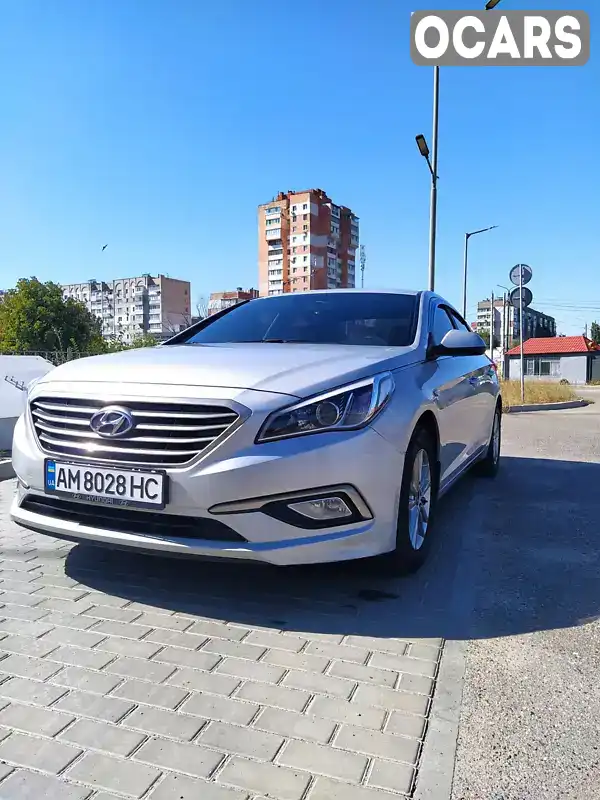 Седан Hyundai Sonata 2015 2 л. Автомат обл. Миколаївська, Миколаїв - Фото 1/18