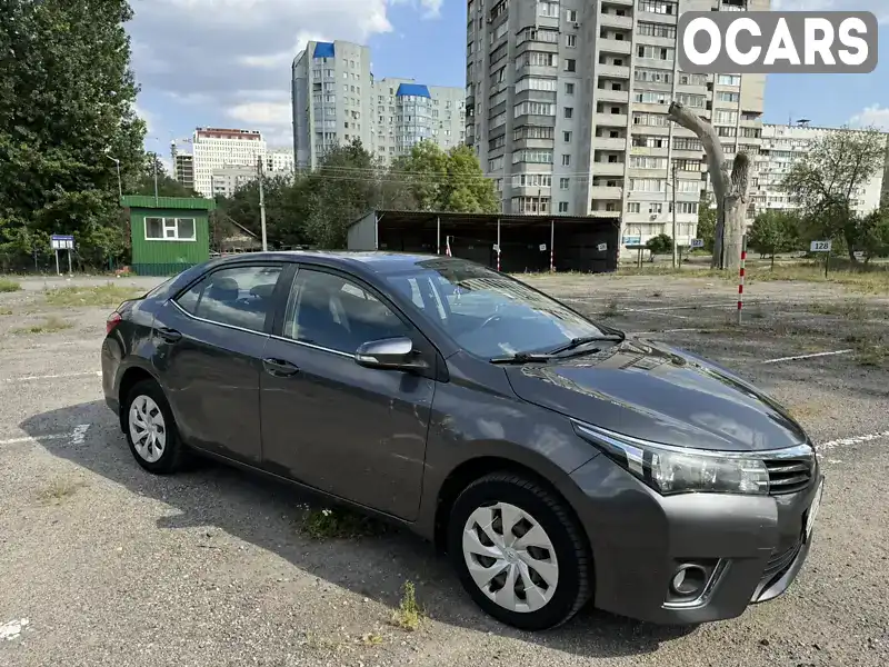 Седан Toyota Corolla 2016 1.6 л. Ручная / Механика обл. Полтавская, Кременчуг - Фото 1/21