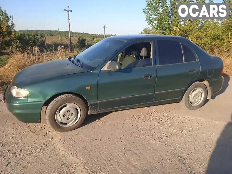 Седан Hyundai Accent 1995 1.3 л. Ручна / Механіка обл. Житомирська, Бердичів - Фото 1/10