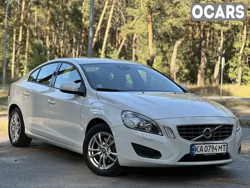 Седан Volvo S60 2012 1.6 л. Автомат обл. Київська, Київ - Фото 1/21