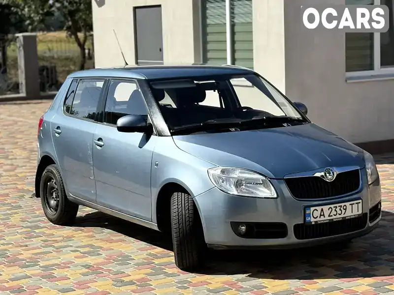 Хэтчбек Skoda Fabia 2009 1.39 л. Ручная / Механика обл. Черкасская, Черкассы - Фото 1/16