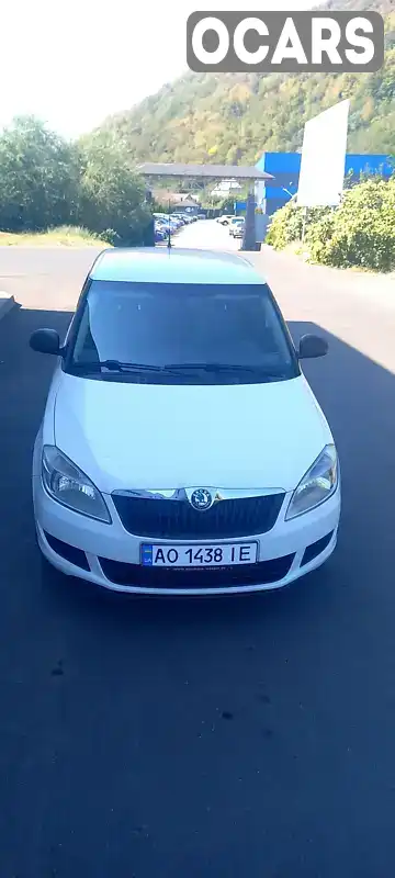 Хэтчбек Skoda Fabia 2011 1.6 л. Ручная / Механика обл. Закарпатская, Ужгород - Фото 1/21