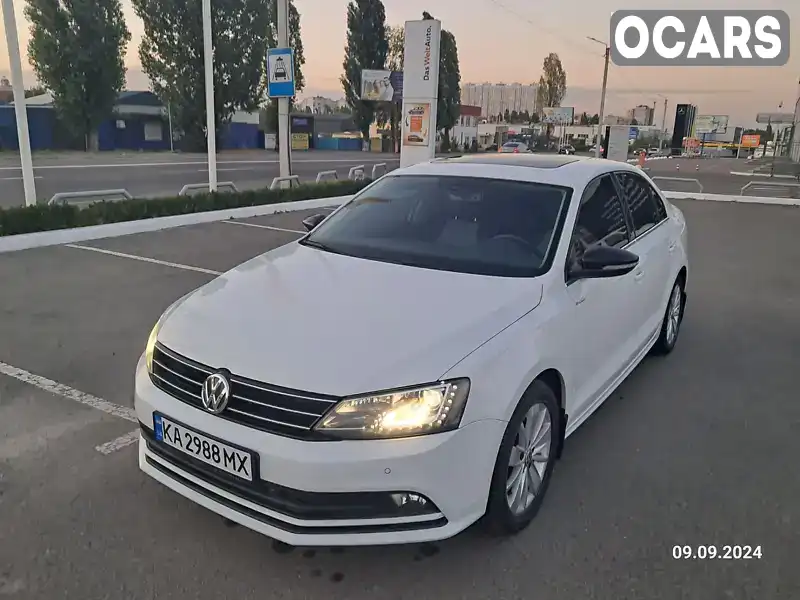 Седан Volkswagen Jetta 2016 1.6 л. Автомат обл. Київська, Київ - Фото 1/10