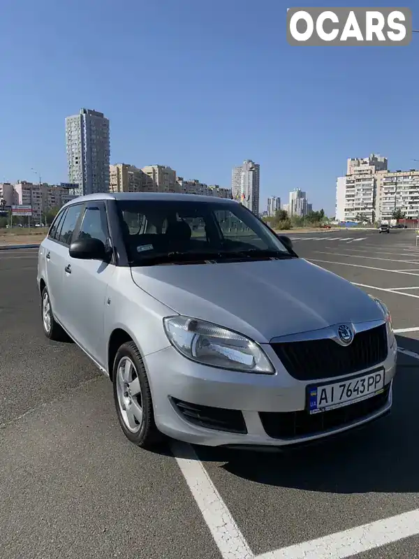 Универсал Skoda Fabia 2011 1.6 л. Ручная / Механика обл. Киевская, Киев - Фото 1/21