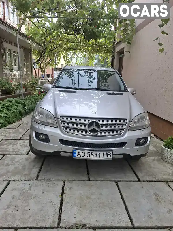 Позашляховик / Кросовер Mercedes-Benz M-Class 2007 3 л. Автомат обл. Закарпатська, Ужгород - Фото 1/6