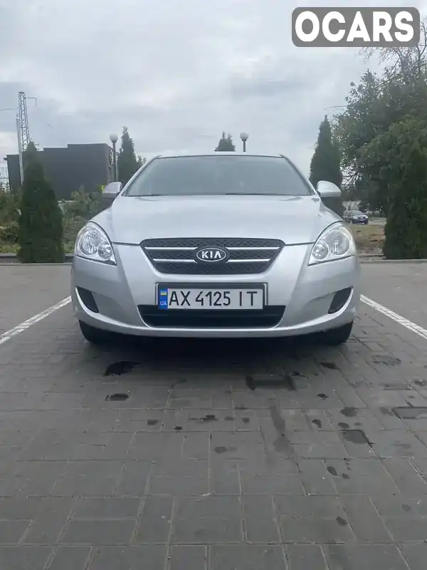 Хетчбек Kia Ceed 2007 1.4 л. Ручна / Механіка обл. Харківська, Лозова - Фото 1/17