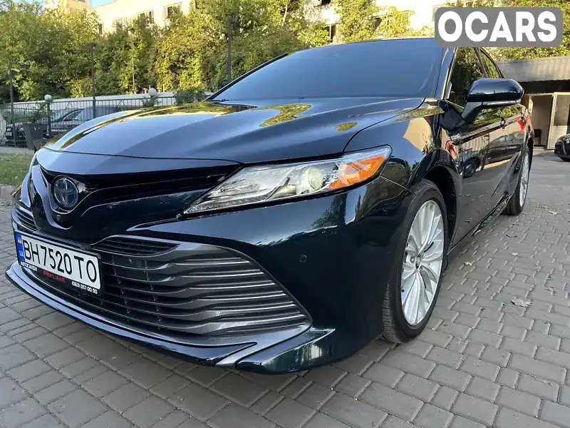 Седан Toyota Camry 2019 2.49 л. Автомат обл. Одесская, Одесса - Фото 1/21