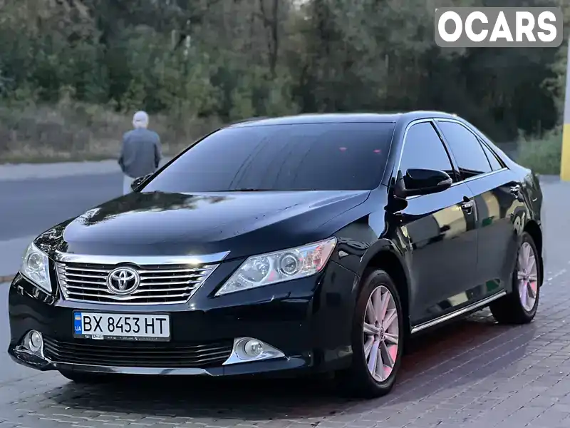 Седан Toyota Camry 2012 2.5 л. Автомат обл. Хмельницкая, Хмельницкий - Фото 1/21