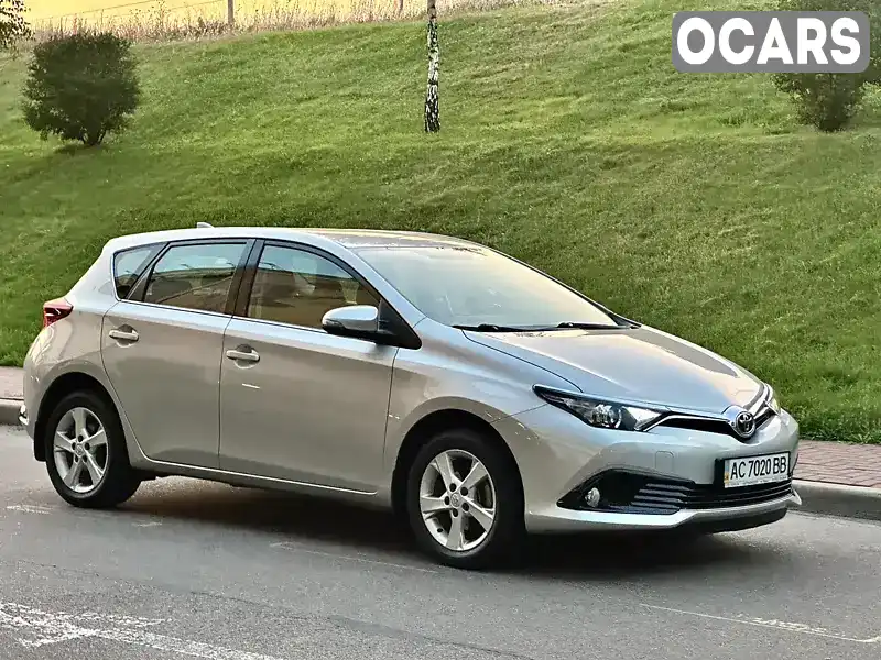 Хэтчбек Toyota Auris 2016 1.6 л. Автомат обл. Киевская, Киев - Фото 1/21