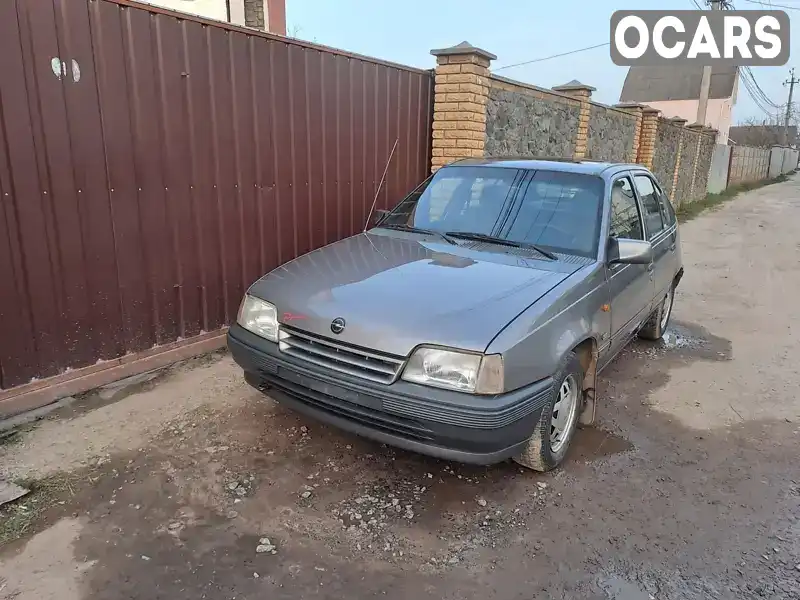 Хэтчбек Opel Kadett 1990 1.4 л. Автомат обл. Винницкая, Винница - Фото 1/9