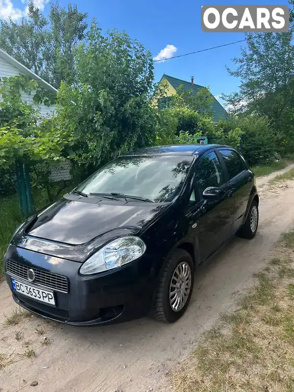 Хэтчбек Fiat Grande Punto 2008 1.37 л. Робот обл. Житомирская, Коростень - Фото 1/10