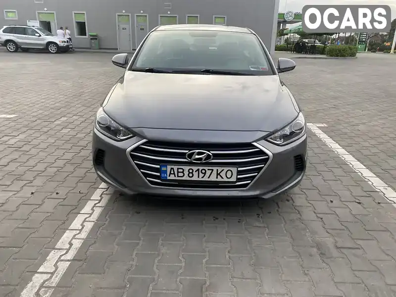 Седан Hyundai Elantra 2018 2 л. Автомат обл. Винницкая, Винница - Фото 1/16